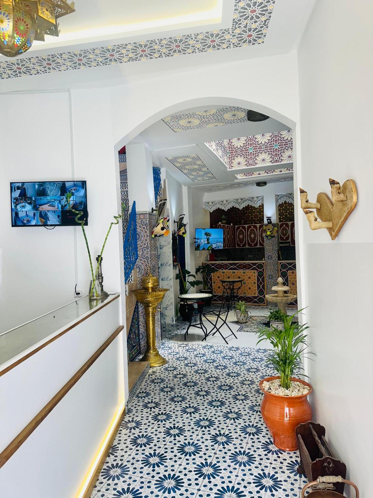 Dar Laghrib Hotel Tanger Luaran gambar