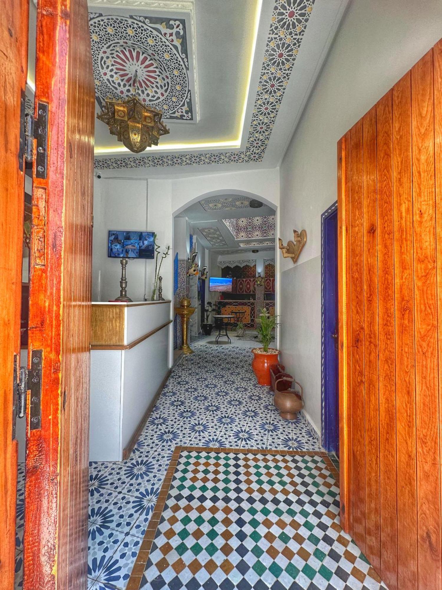 Dar Laghrib Hotel Tanger Luaran gambar